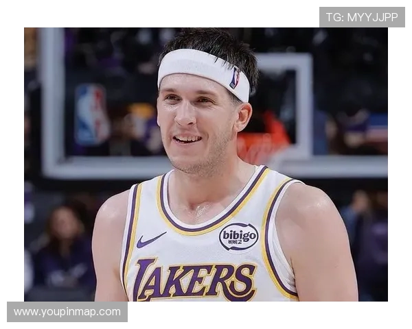 里夫斯：湖人是家！顶薪争议下的忠诚告白，球迷：他比拉塞尔更值得(2)